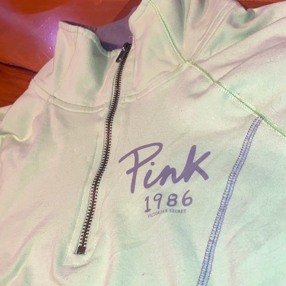 PINK QUARTER ZIP MINT GREEN YOGA SWEATER, LIKE NEW - Picture 2 of 3